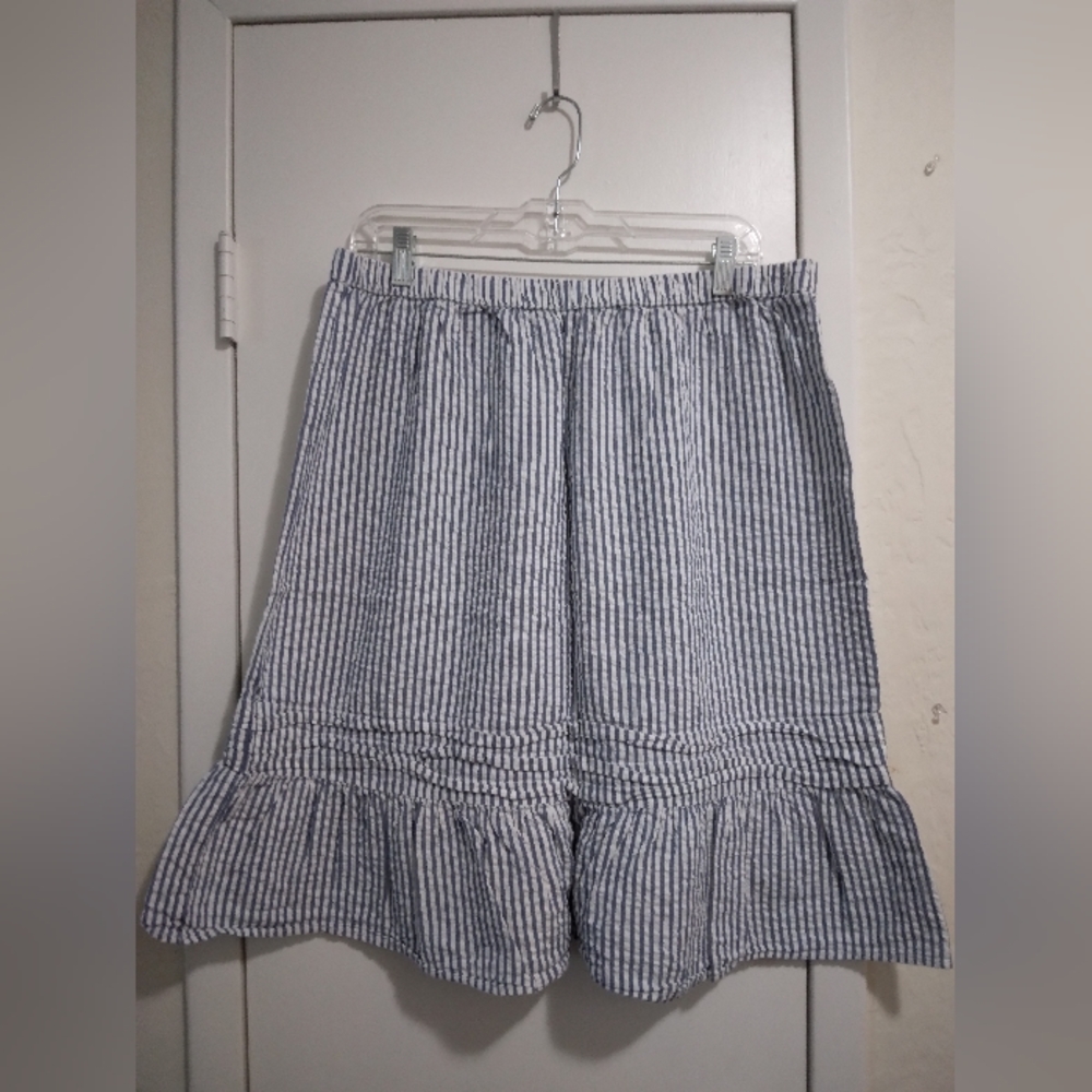 Studio West Apparel Skirt Size XL